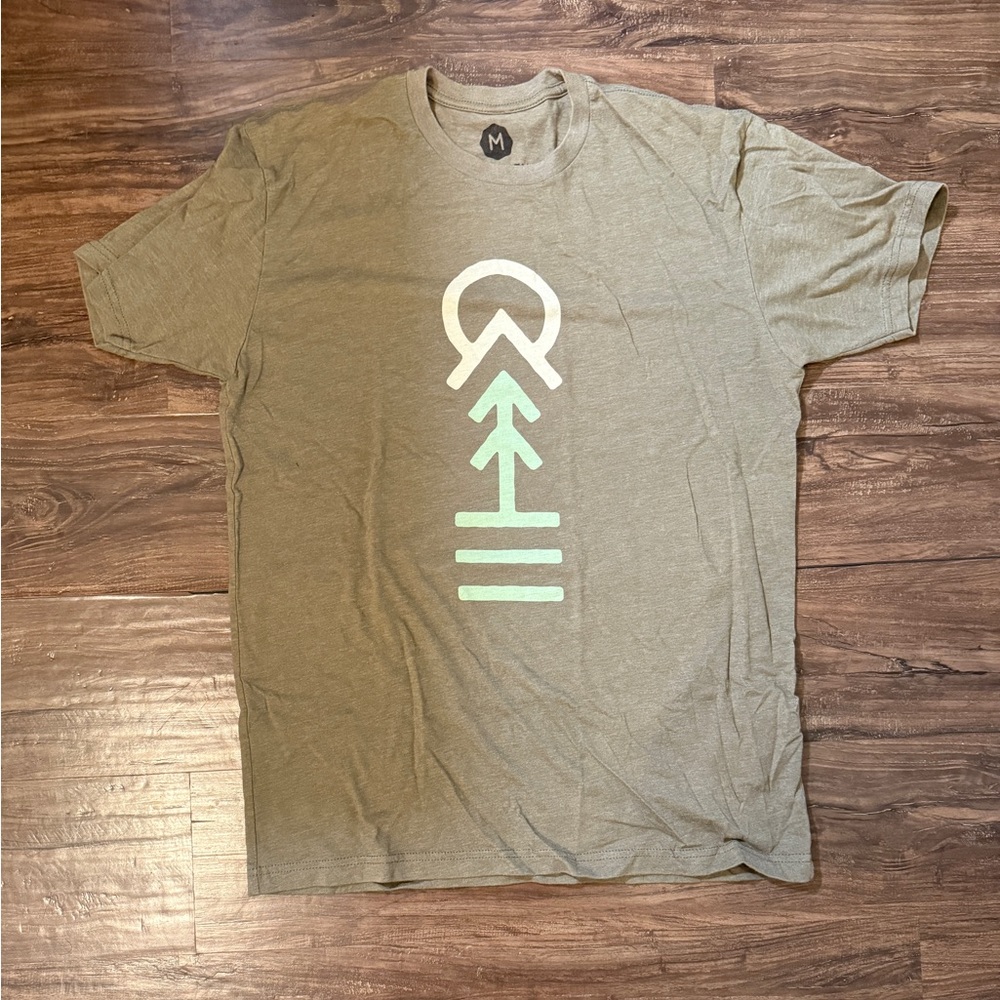 Unisex Wohven Green Graphic T-Shirt art
